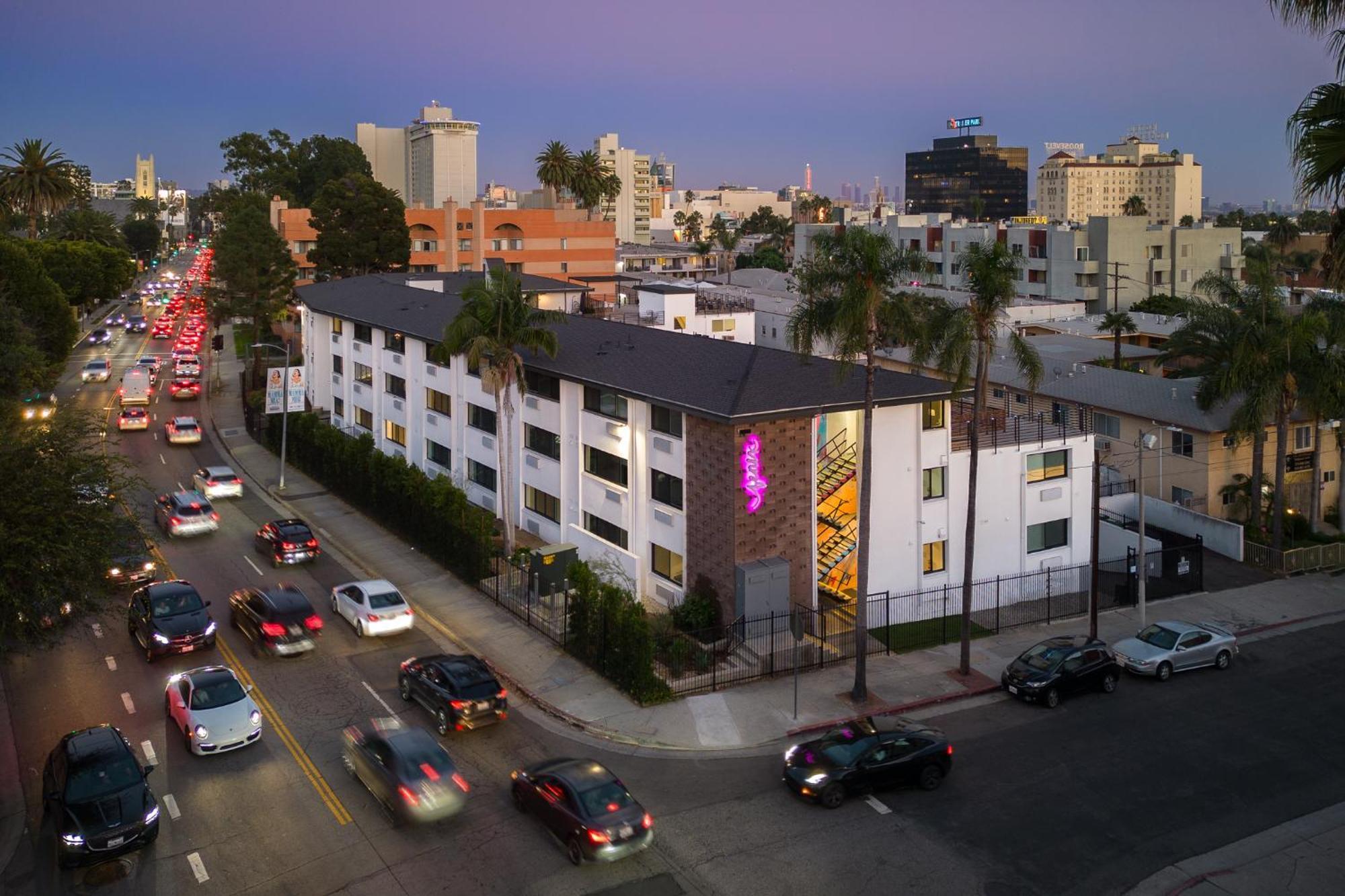Fenix Hotel Hollywood Los Angeles Exterior photo